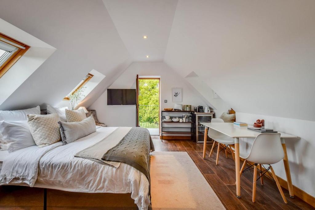 Apartmán The Lookout At Cloatley Meadow Hankerton Exteriér fotografie